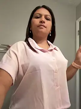 pocahonta69mermaid online show from 10.10.25