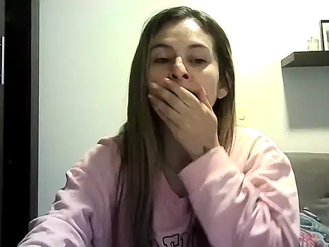 Valery  Rouse  online show from 04.23.26