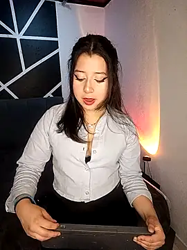 D4rk Honey online show from 09.22.25