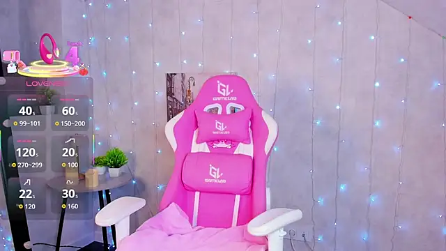 Lynn Martin online show from 10.23.25