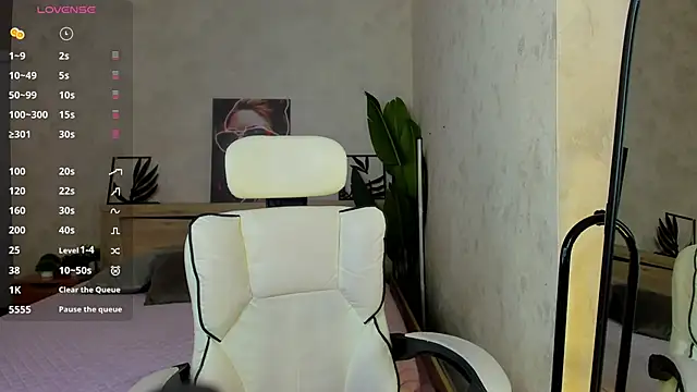 Snapshot of Lynn_Martin chatting on 05.16.26 Lynn Martin online show from 05.16.26