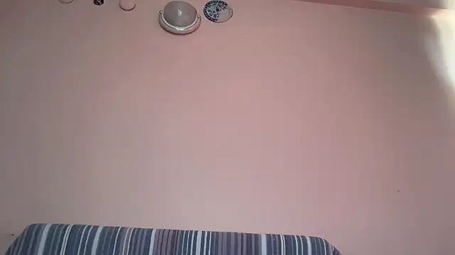 Snapshot of Rozalindam chatting on 09.28.25 Rozalindam online show from 09.28.25