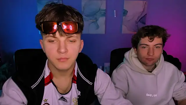 travis wolf  online show from 02.19.26