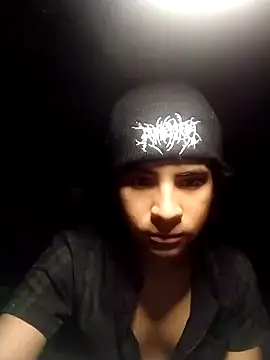 Mac Kobra online show from 09.13.25