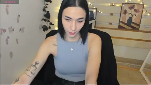 Snapshot of Bella_Night4 chatting on 01.12.26 Bella Night4 online show from 01.12.26