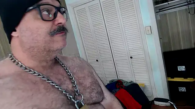 Snapshot of bullmusclejoe chatting on 05.02.26 bullmusclejoe online show from 05.02.26