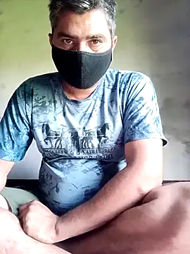 Snapshot of Manjit009 chatting on 04.02.26 Manjit009 online show from 04.02.26