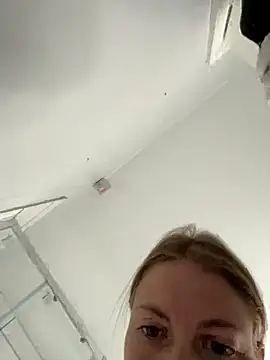 Snapshot of CheekyChelseaX chatting on 10.25.25 CheekyChelseaX online show from 10.25.25