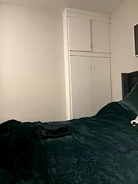 Snapshot of CheekyChelseaX chatting on 11.13.25 CheekyChelseaX online show from 11.13.25