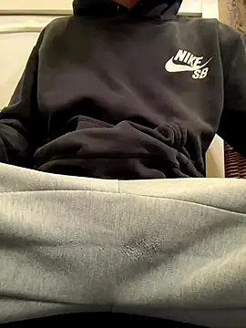 Snapshot of 420boy__ chatting on 10.21.25 420boy online show from 10.21.25