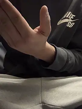 Snapshot of 420boy__ chatting on 10.21.25 420boy online show from 10.21.25