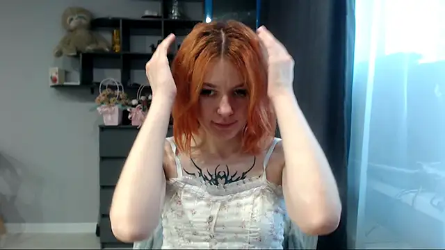   Elina   online show from 09.24.25