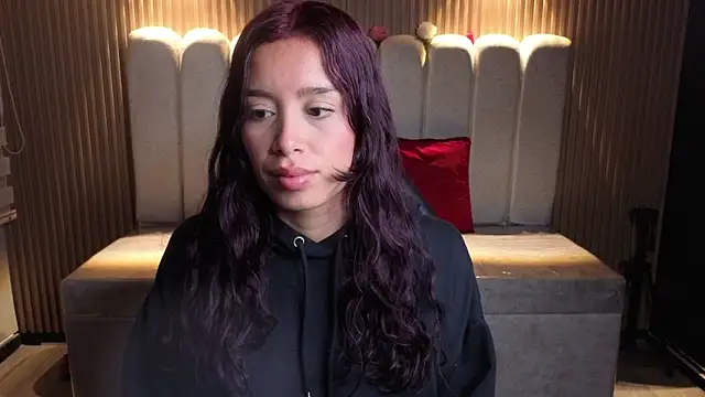  Mia Evans 1 online show from 05.14.26