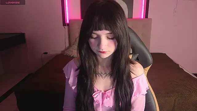 Snapshot of _Charlotte_Collins_ chatting on 02.03.26 Charlotte Collins online show from 02.03.26