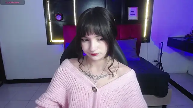 Snapshot of _Charlotte_Collins_ chatting on 02.26.26 Charlotte Collins online show from 02.26.26