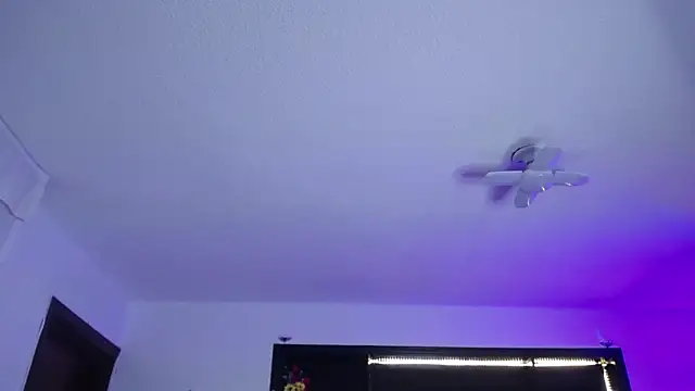  Charlotte Collins  online show from 04.18.26