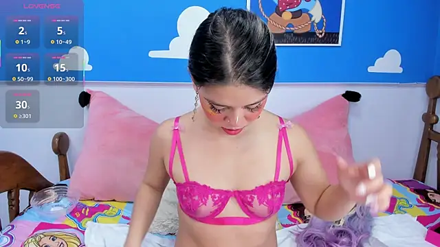 miss  evolet online show from 11.27.25