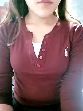 Snapshot of mymy06 chatting on 10.28.25 mymy06 online show from 10.28.25