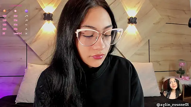 aylin rousse online show from 10.23.25