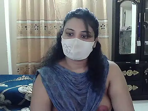 Snapshot of Elena_cruz5 chatting on 10.09.25 Elena cruz5 online show from 10.09.25