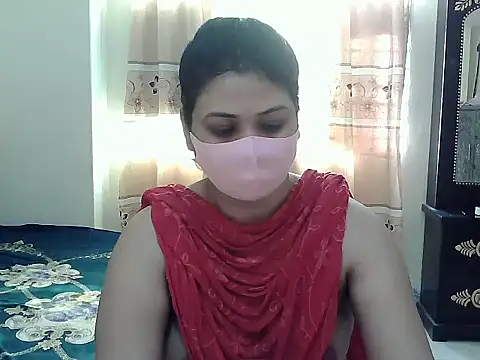 Snapshot of Elena_cruz5 chatting on 10.16.25 Elena cruz5 online show from 10.16.25