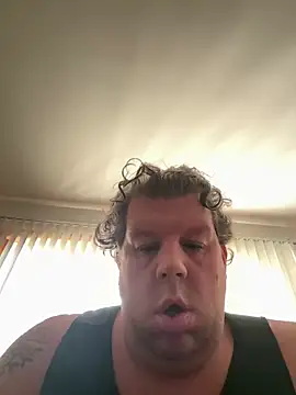 Stephanie1984 online show from 10.23.25