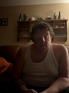 Stephanie1984 online show from 10.30.25