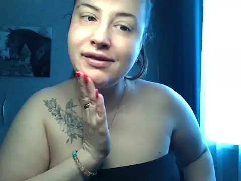 Snapshot of karina160000 chatting on 02.01.26 karina160000 online show from 02.01.26