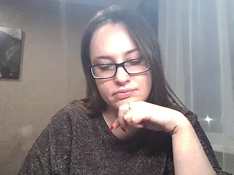 Snapshot of karina160000 chatting on 02.13.26 karina160000 online show from 02.13.26