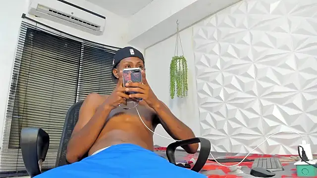 Jax Maliq online show from 09.11.25