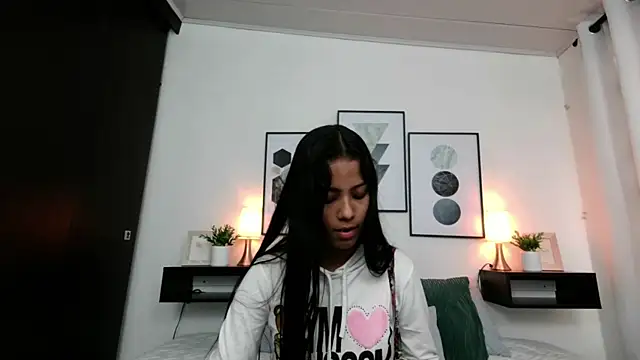 Rodriguez Gabi online show from 09.16.25
