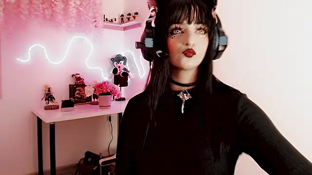 Lunyhose online show from 01.07.26