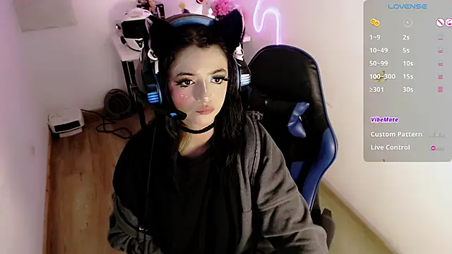 Lunyhose online show from 03.10.26