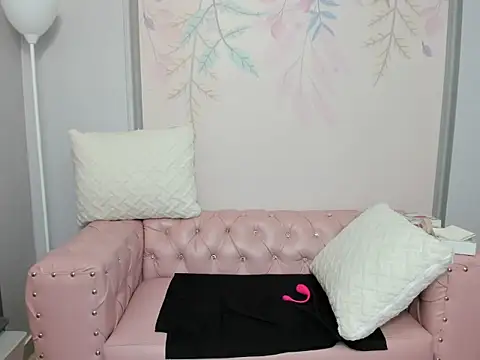 Liasweetie  online show from 09.18.25