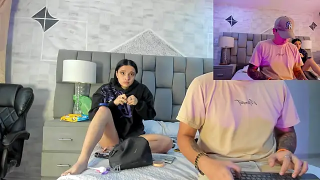 Snapshot of markAndPhilip chatting on 10.15.25 markAndPhilip online show from 10.15.25