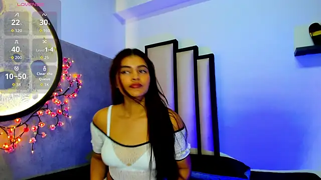 Miaa Rosse online show from 10.08.25