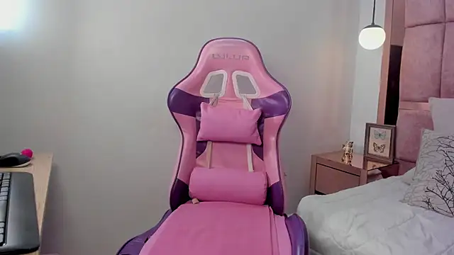 kate lua online show from 09.17.25