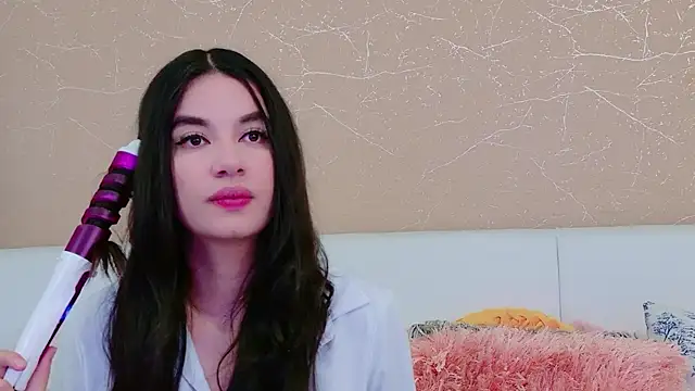 MiaDunoff online show from 03.29.26