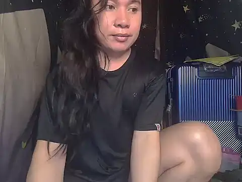 Reynalda26 online show from 12.19.25