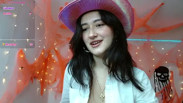 AlessandraLB online show from 10.05.25