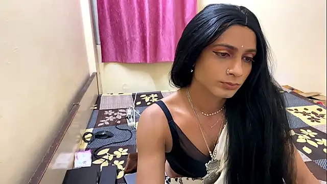 LuvLayla online show from 09.16.25