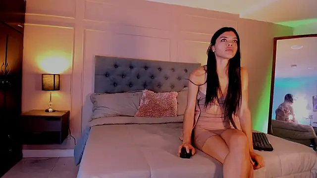 Snapshot of ALICESANDOVAL chatting on 09.26.25 ALICESANDOVAL online show from 09.26.25