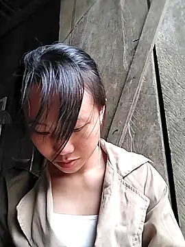 Snapshot of liu-liusexy chatting on 10.02.25 liu-liusexy online show from 10.02.25