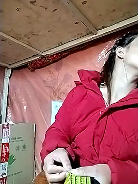 Snapshot of liu-liusexy chatting on 10.25.25 liu-liusexy online show from 10.25.25