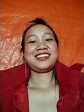 Snapshot of liu-liusexy chatting on 10.25.25 liu-liusexy online show from 10.25.25