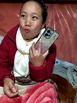 Snapshot of liu-liusexy chatting on 11.05.25 liu-liusexy online show from 11.05.25