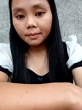 Snapshot of omiu-baby chatting on 09.27.25 omiu-baby online show from 09.27.25