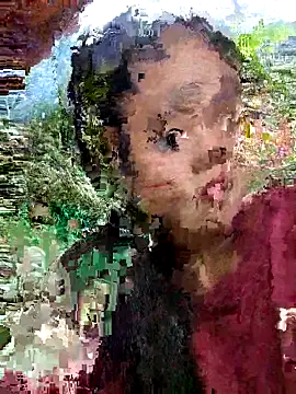 Snapshot of omiu-baby chatting on 10.19.25 omiu-baby online show from 10.19.25