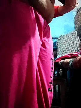 Deepa hott online show from 10.28.25