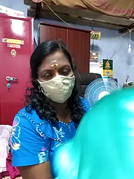 Snapshot of umashreetamil chatting on 05.01.26 umashreetamil online show from 05.01.26